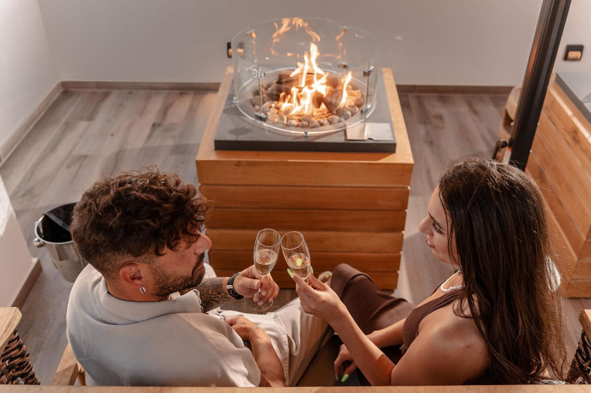 Legato Spa Suites Naxos City Buitenkant foto